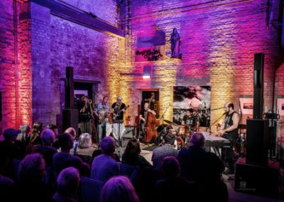 Young-Mothers-photo-schindelbeck-02371-2000p