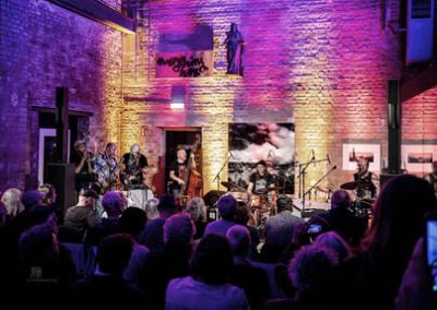 Young-Mothers-photo-schindelbeck-02461-2000p